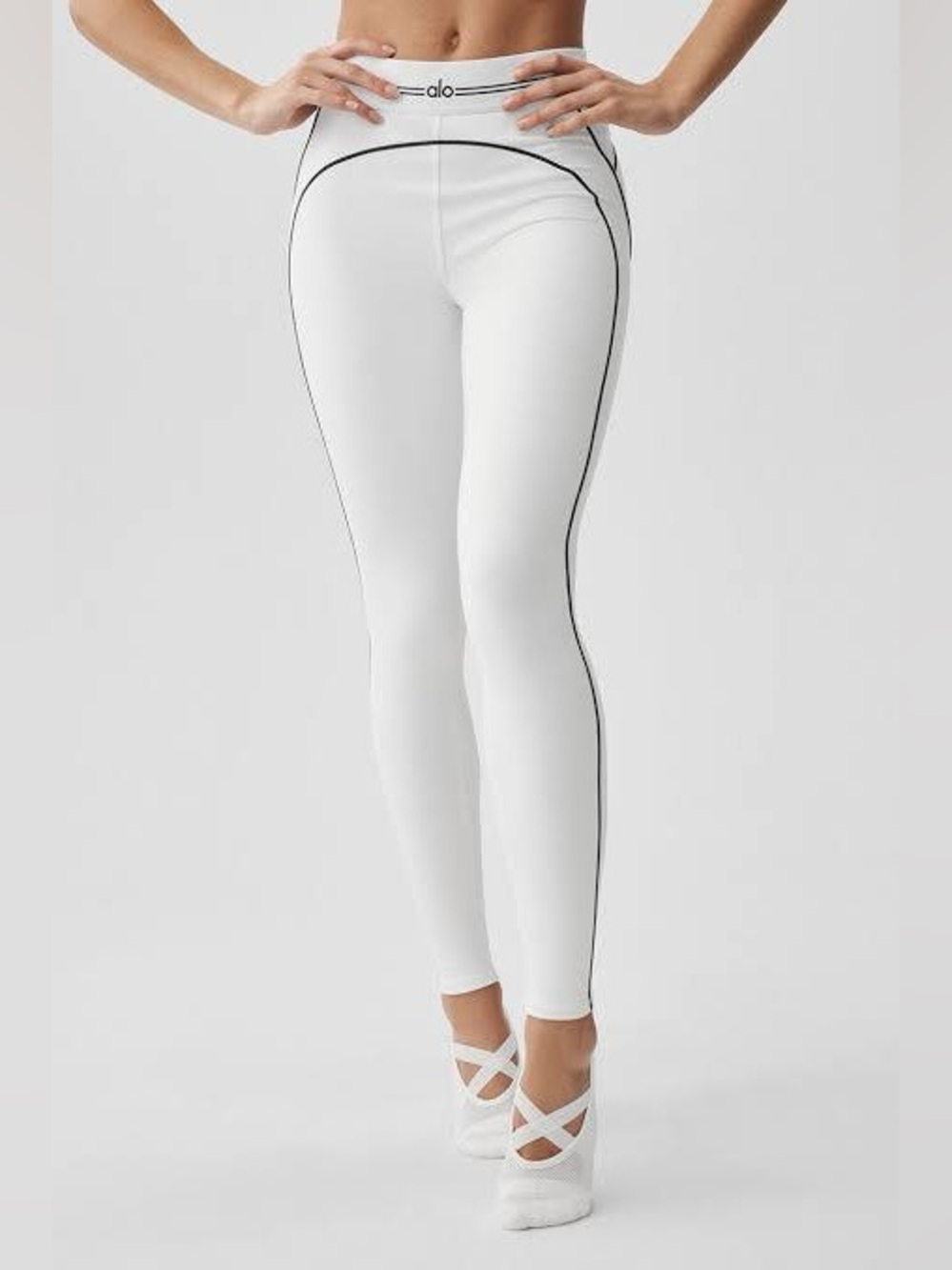 ALO Airbrush High-Waist Heart Throb Legging in White/Black, XS